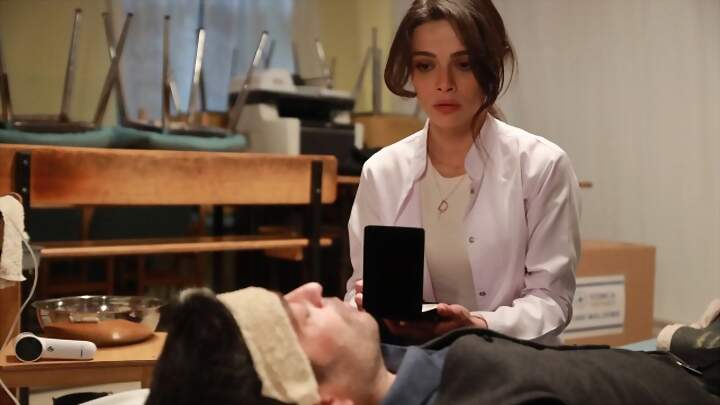 En Tierra Lejana - Antena 3